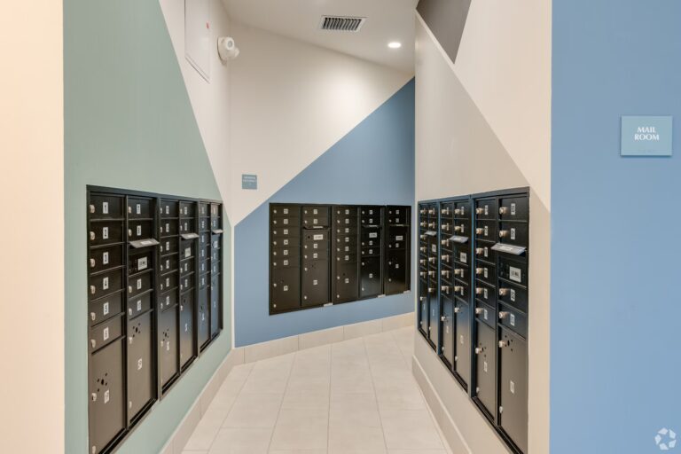 grand-view-park-miami-fl-mailroom